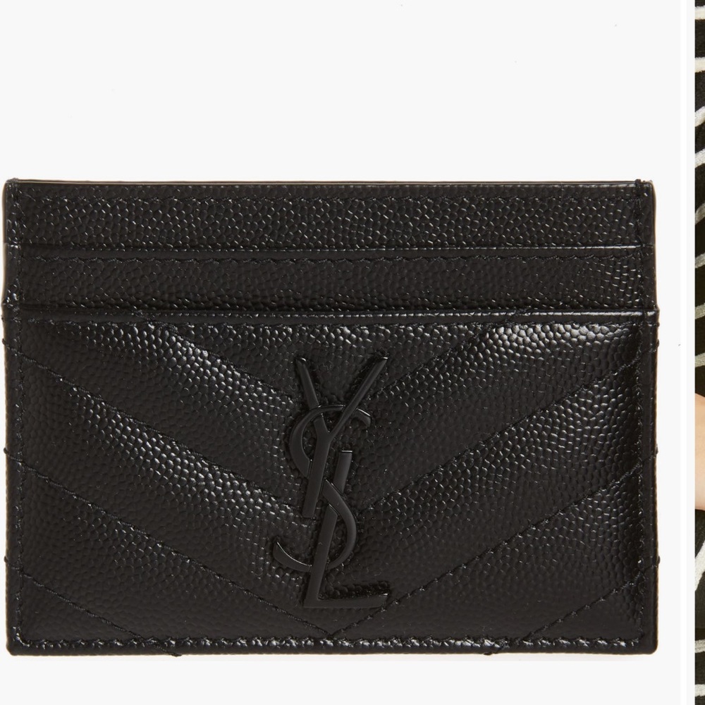 Ysl card case 100% authentic
No box